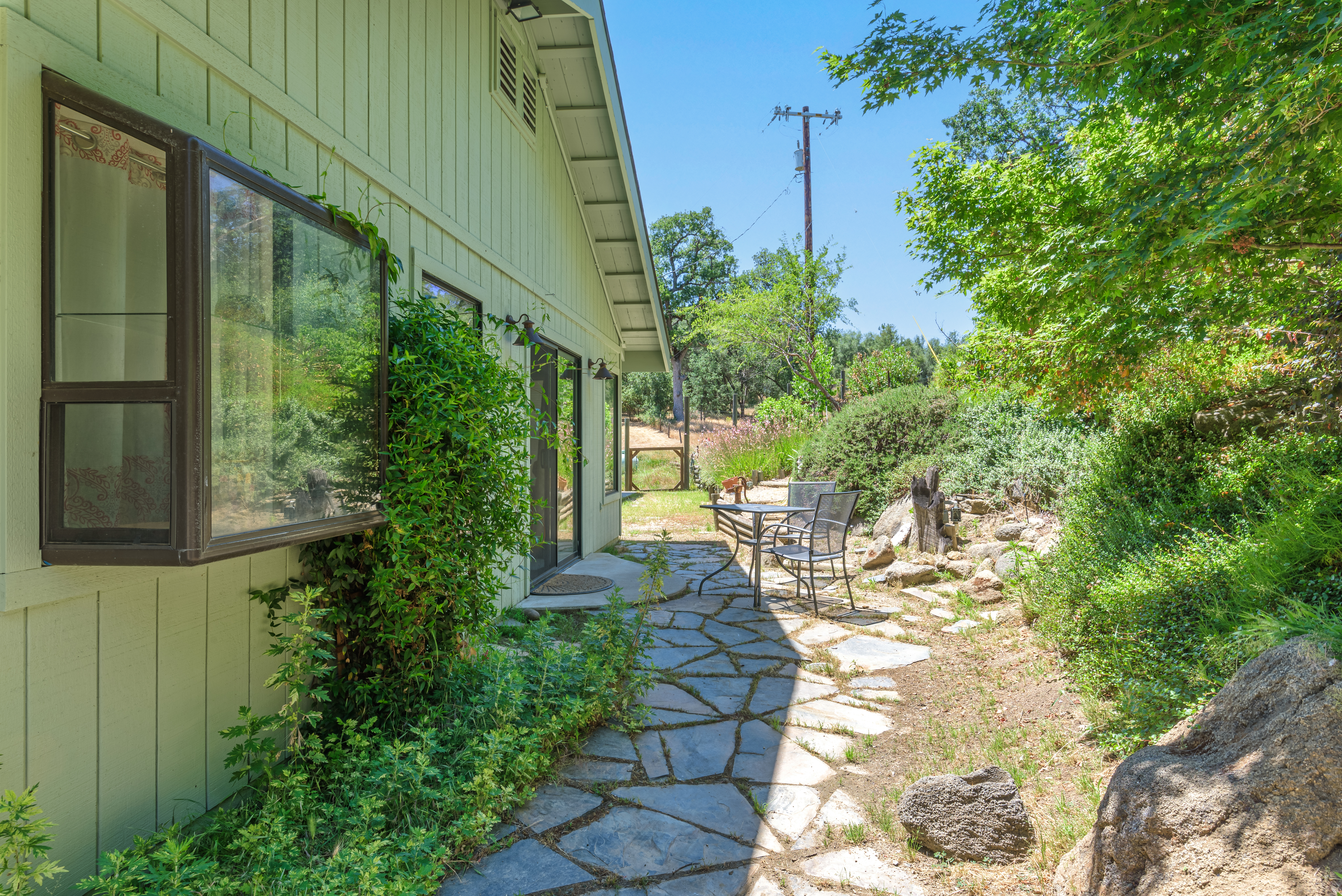The 12 Best Things to Do in Oakhurst, California (Local's Guide)